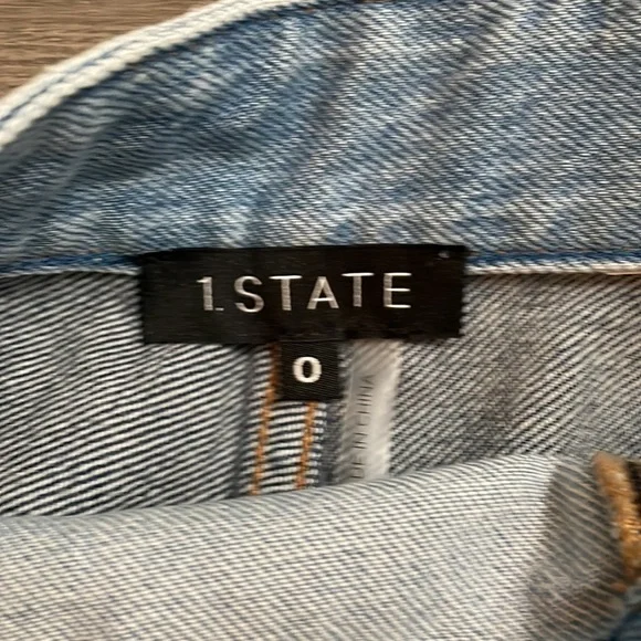 1. State, size 0,‎ light and dark denim skirt, 100% cotton - Picture 2 of 7